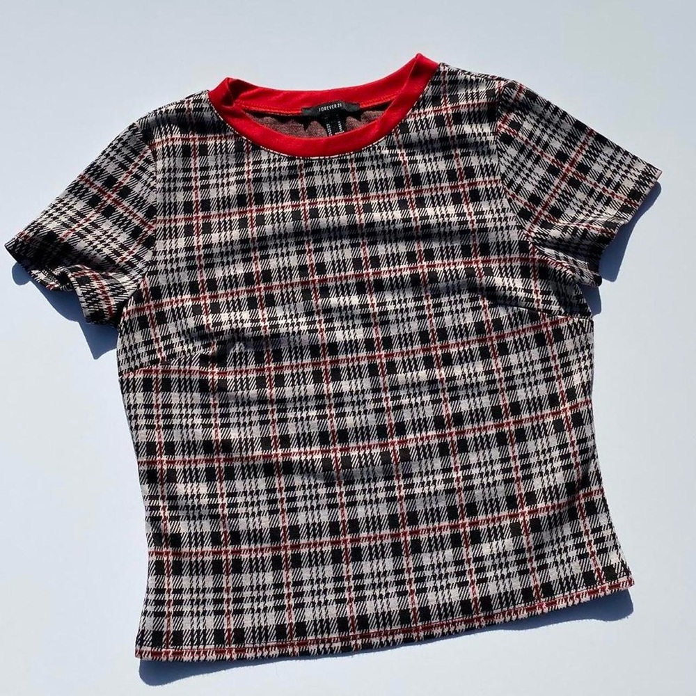 Black white and Red Top Woman's Medium School Preppy Grunge Goth Summer School